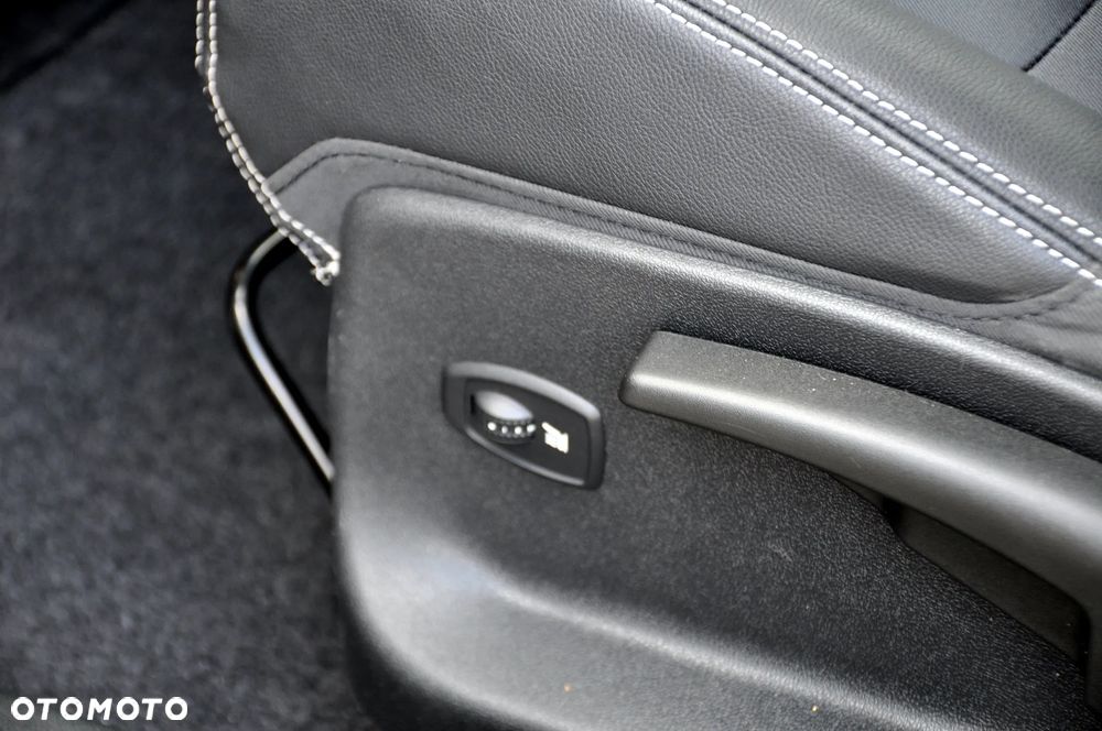 Renault Megane 1.2 16V TCE Energy Bose Edition - 24