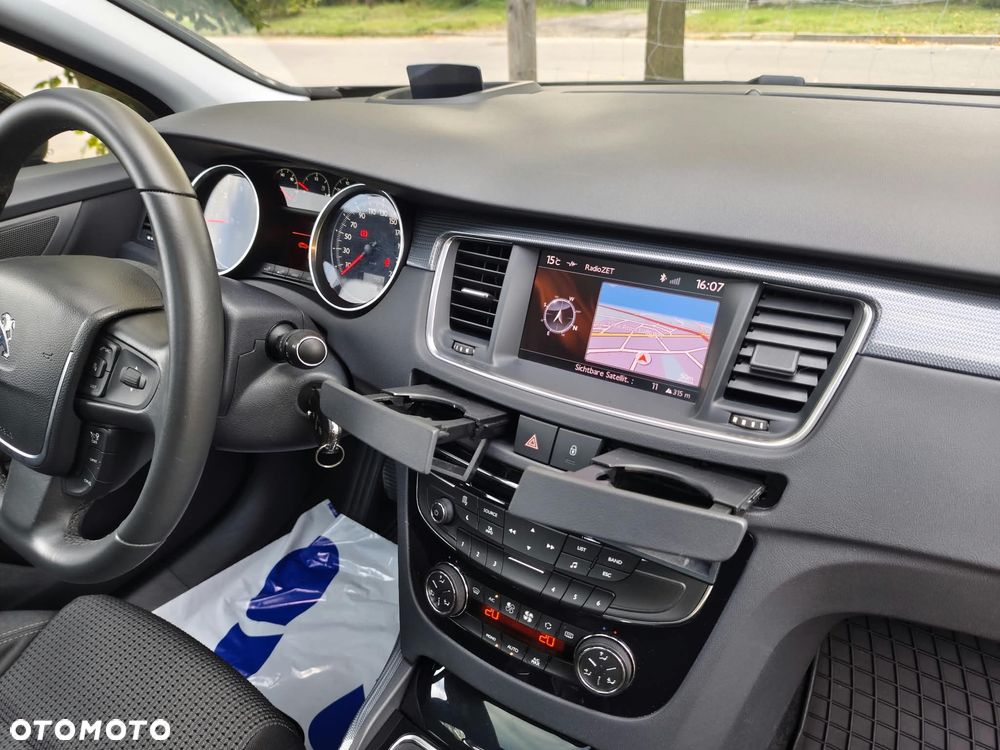 Peugeot 508 HDi FAP 160 Active - 28