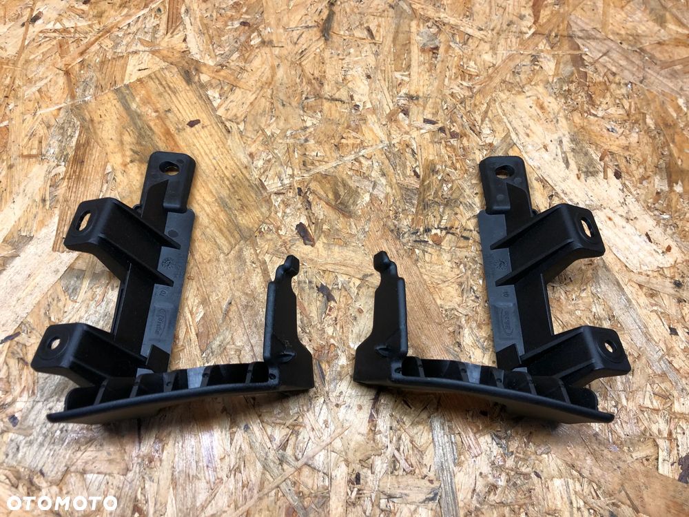 BMW E93 OBUDOWA OSŁONA BAGAŻNIKA LEWA PRAWA - 3