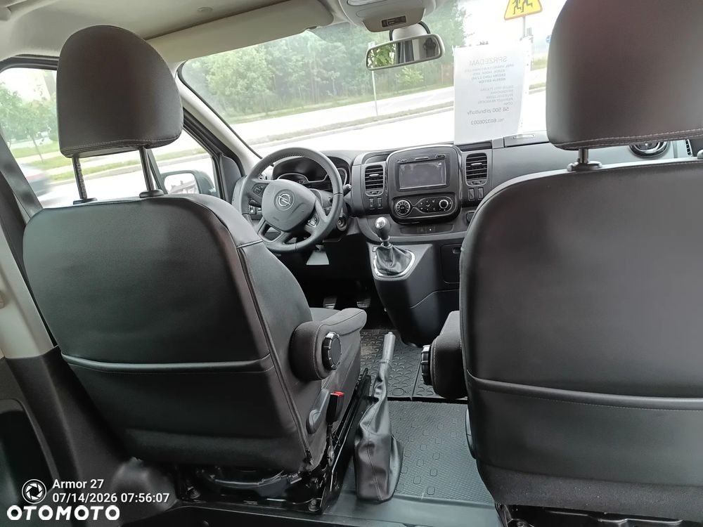 Opel Vivaro - 8