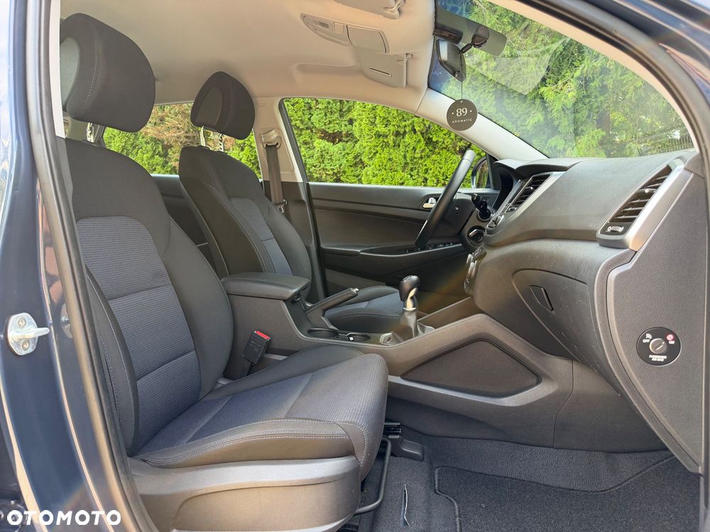 Hyundai Tucson 1.7 CRDI BlueDrive Comfort 2WD - 23
