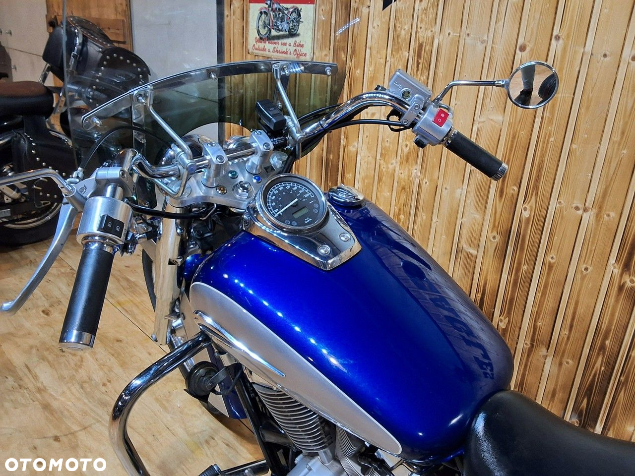 Honda Shadow - 16