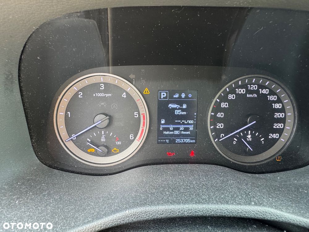 Hyundai Tucson 2.0 CRDI 4WD Automatik Premium - 9