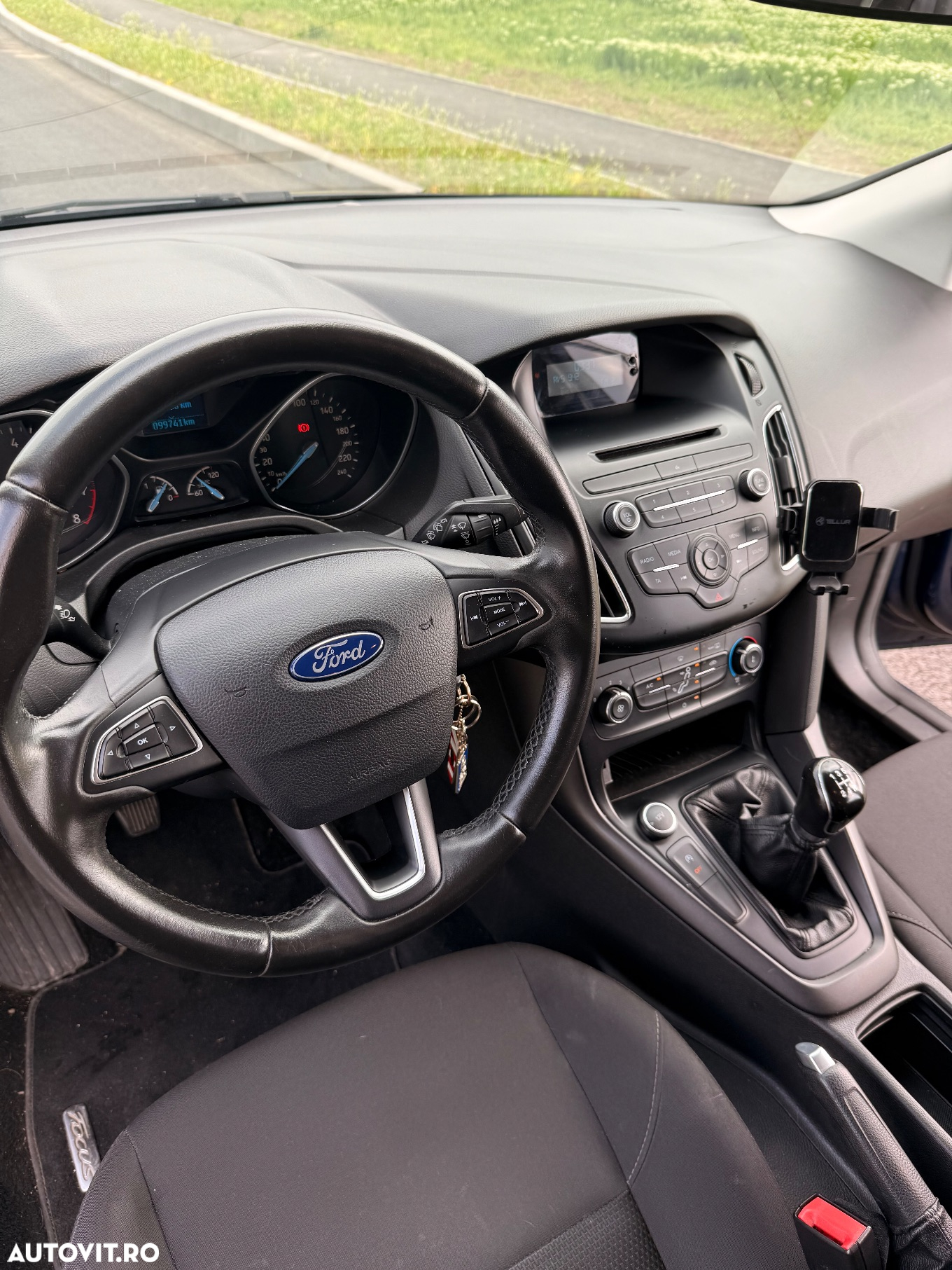 Ford Focus 1.0 EcoBoost Trend - 9