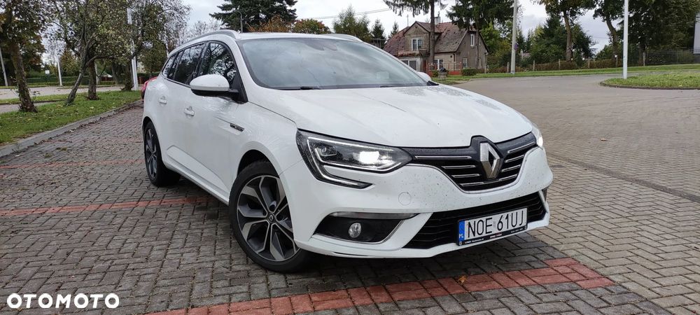 Renault Megane ENERGY TCe 130 Start & Stop Bose Edition - 11