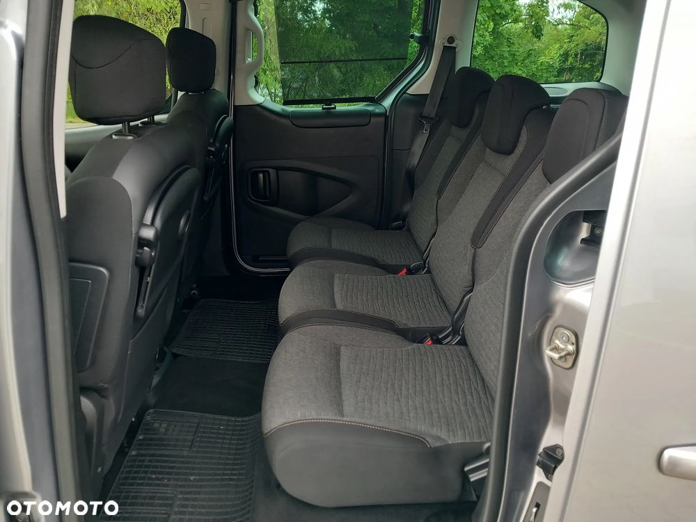 Citroën Berlingo Multispace PureTech 110 SHINE - 20