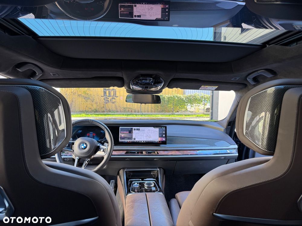 BMW Seria 7 740d xDrive - 11