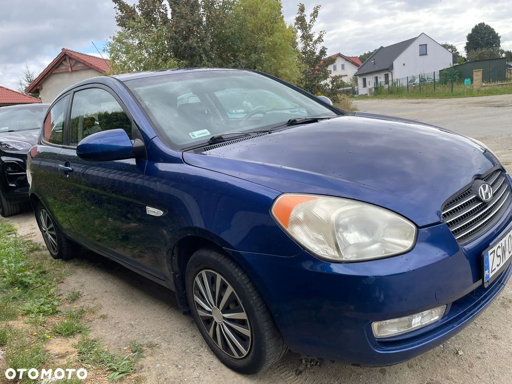 Hyundai Accent 1.4 Comfort - 2