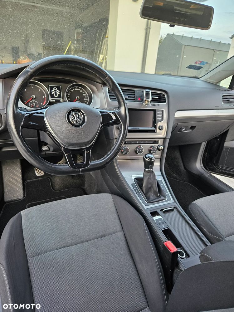 Volkswagen Golf 1.6 TDI BlueMotion Technology Lounge - 7