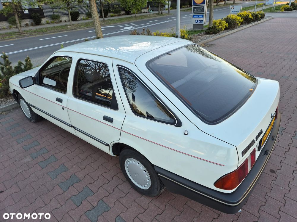 Ford Sierra - 11