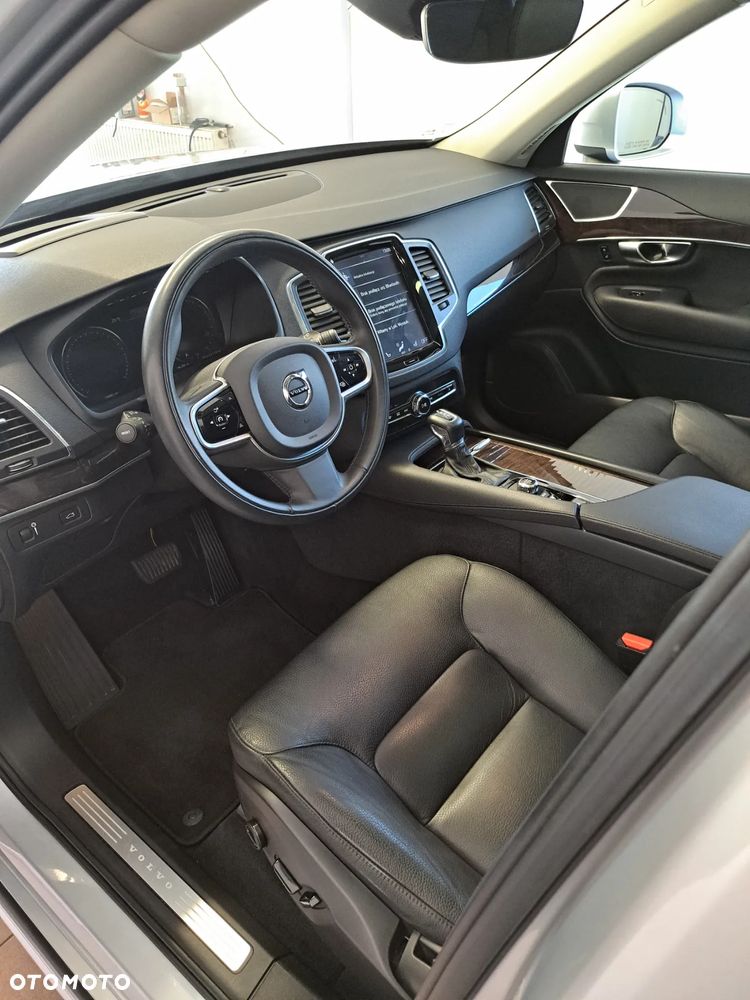 Volvo XC 90 T6 AWD Geartronic Momentum Pro - 9