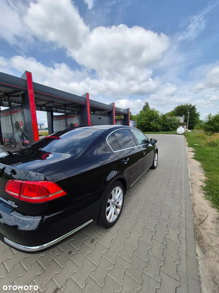 Volkswagen Passat 2.0 TDI Comfortline - 3