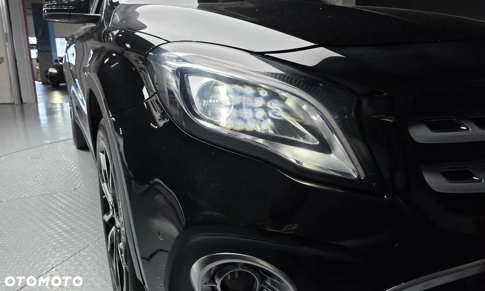 Mercedes-Benz GLA - 6