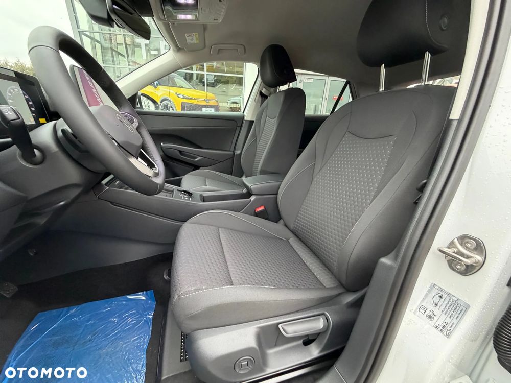 Volkswagen T-Roc 1.5 eTSI Life DSG - 11