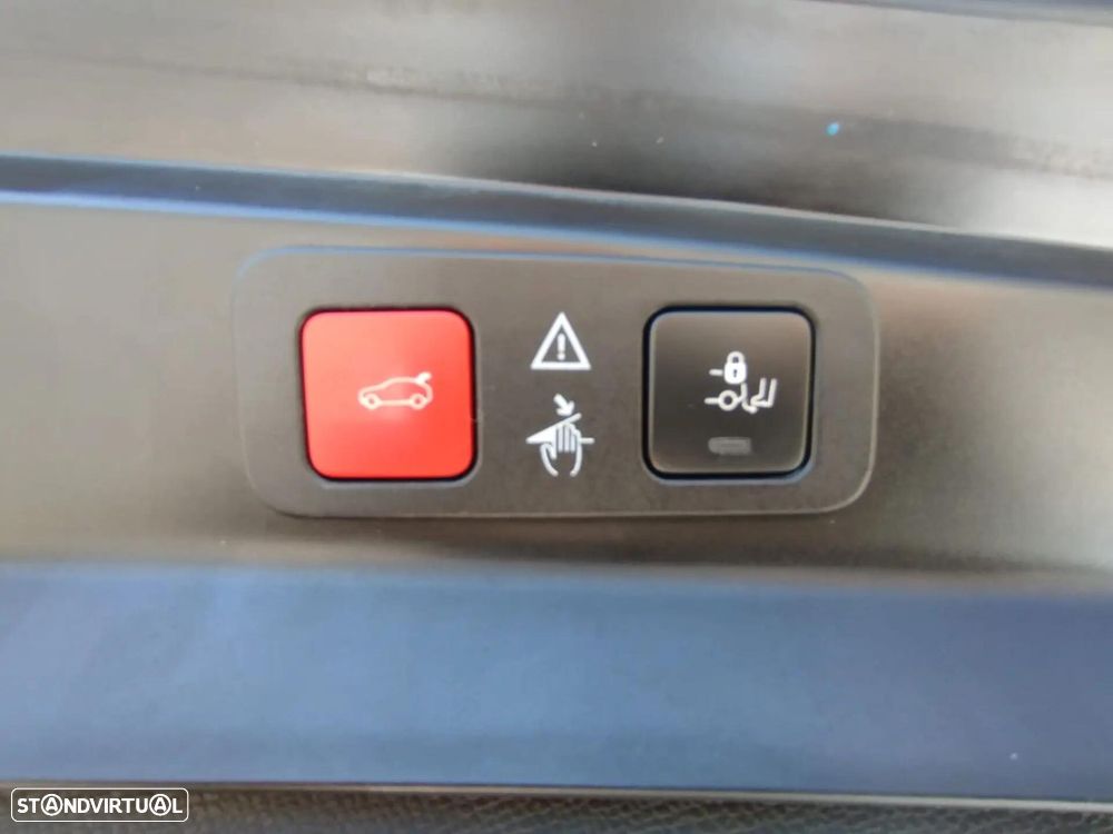 Peugeot 5008 1.2 PureTech Allure Pack - 23