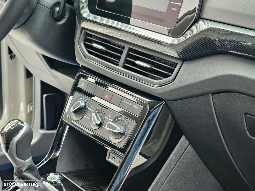 VW T-Cross 1.0 TSI Urban - 10