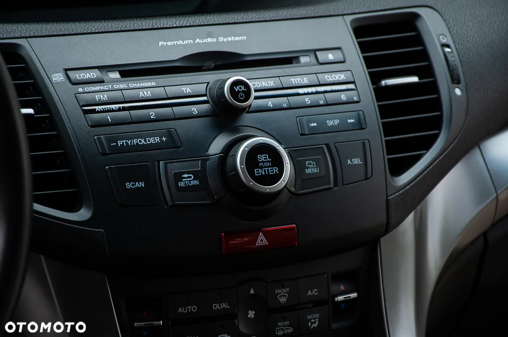 Honda Accord 2.0 Executive - 30