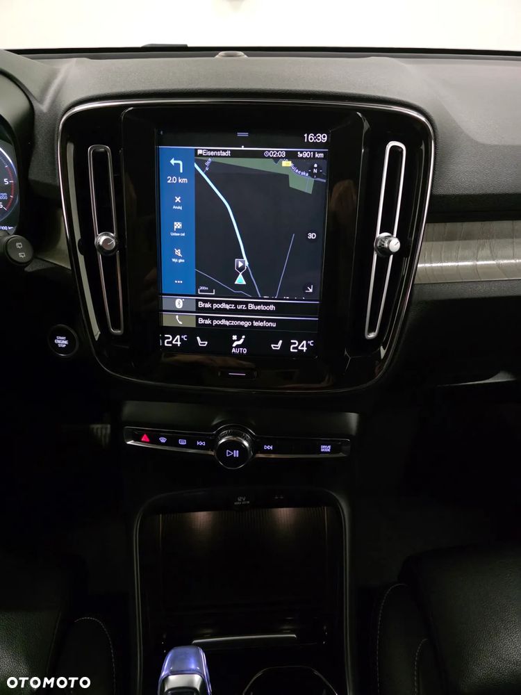 Volvo XC 40 D4 AWD Geartronic Inscription - 9