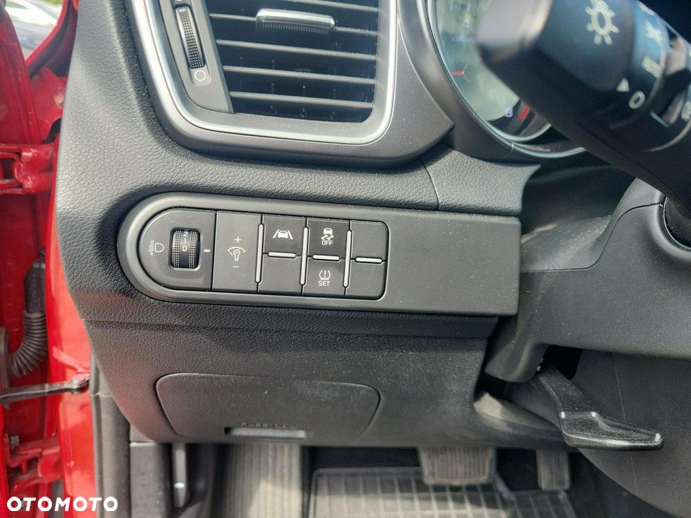 Kia XCeed 1.5 T-GDI M DCT - 23