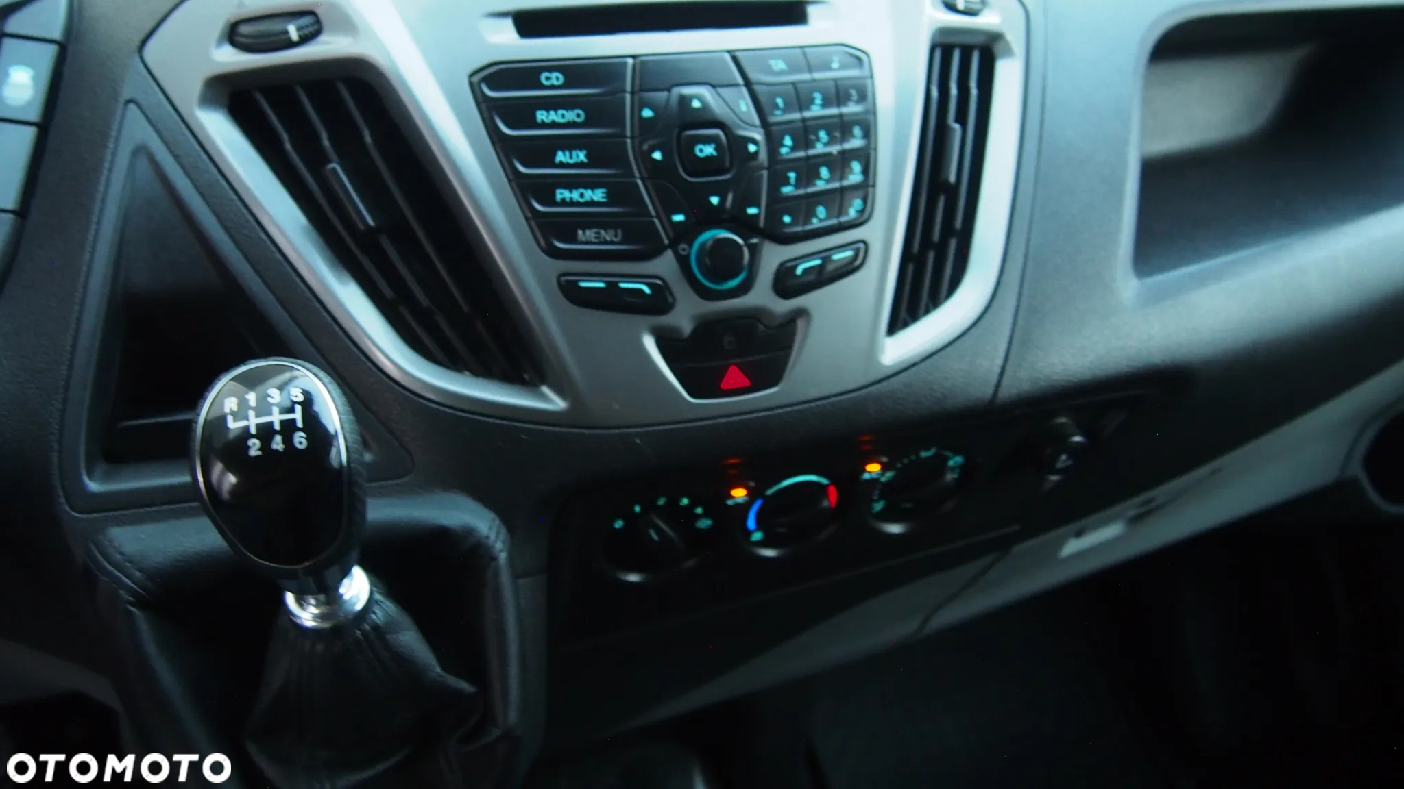 Ford Transit Custom - 10