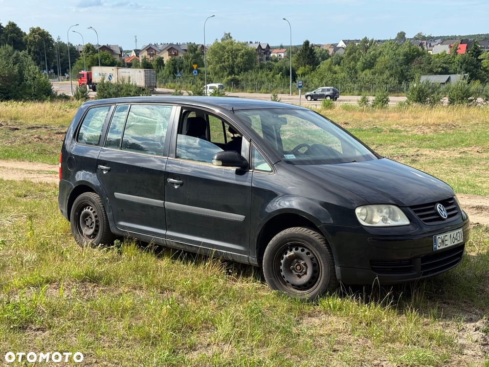 Volkswagen Touran 1.6 FSI Basis - 1