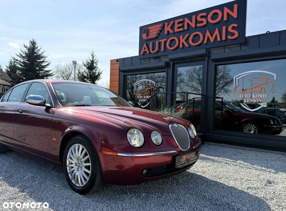 Jaguar S-Type - 9
