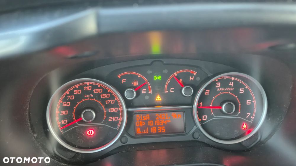 Fiat DOBLO - 17