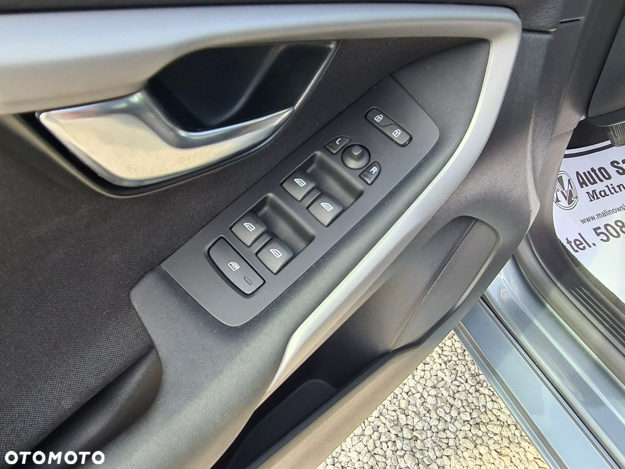 Volvo V40 D2 Kinetic - 25