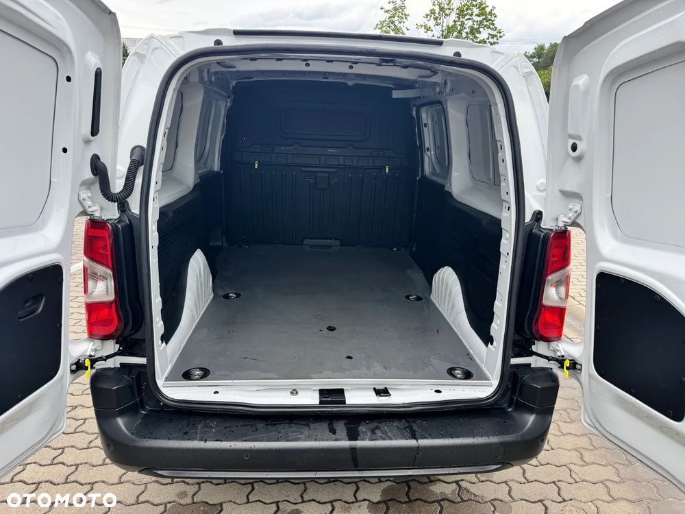 Toyota PROACE CITY - 16