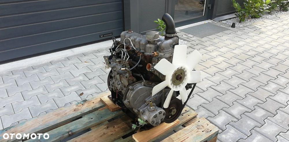 silnik ISEKI E3AE1 8130 zł netto - 1
