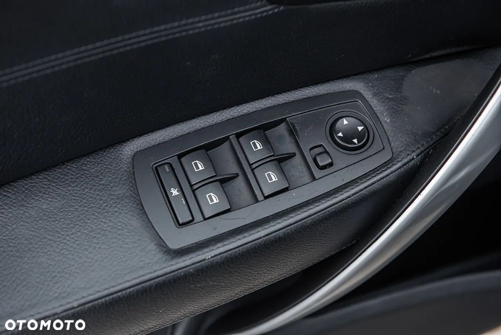 BMW X3 3.0sd - 16