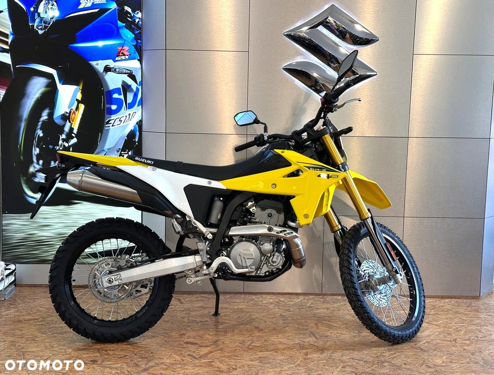 Suzuki DR-Z - 3