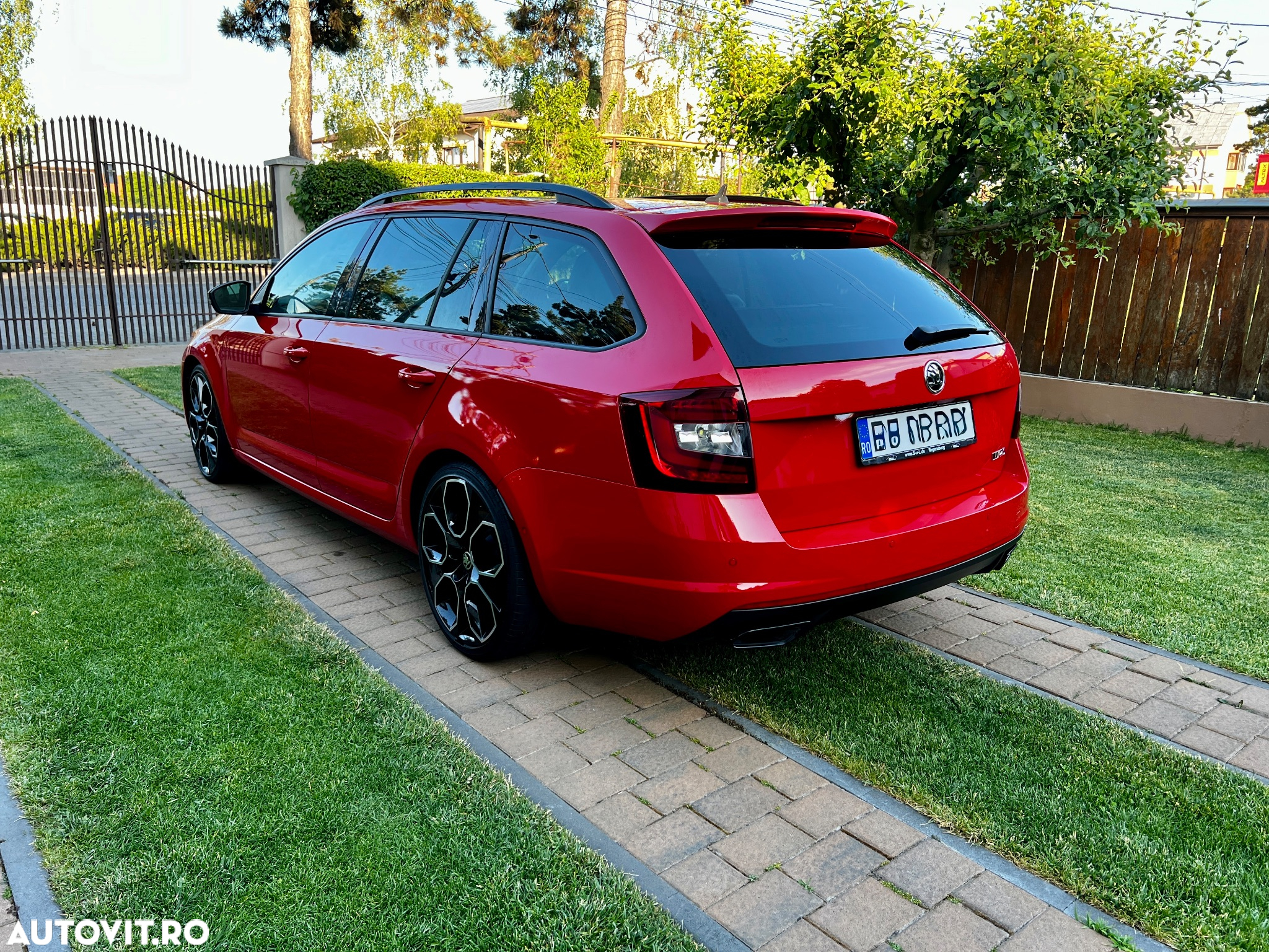 Skoda Octavia 2.0 TSI DSG RS 245 - 4