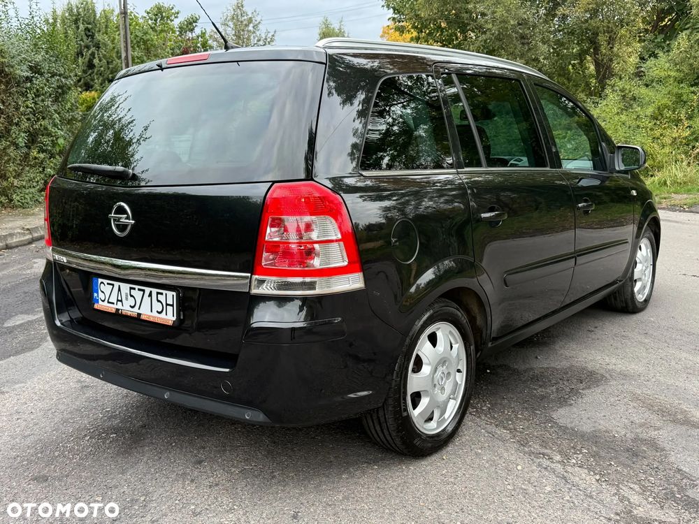 Opel Zafira 1.8 Navi - 18