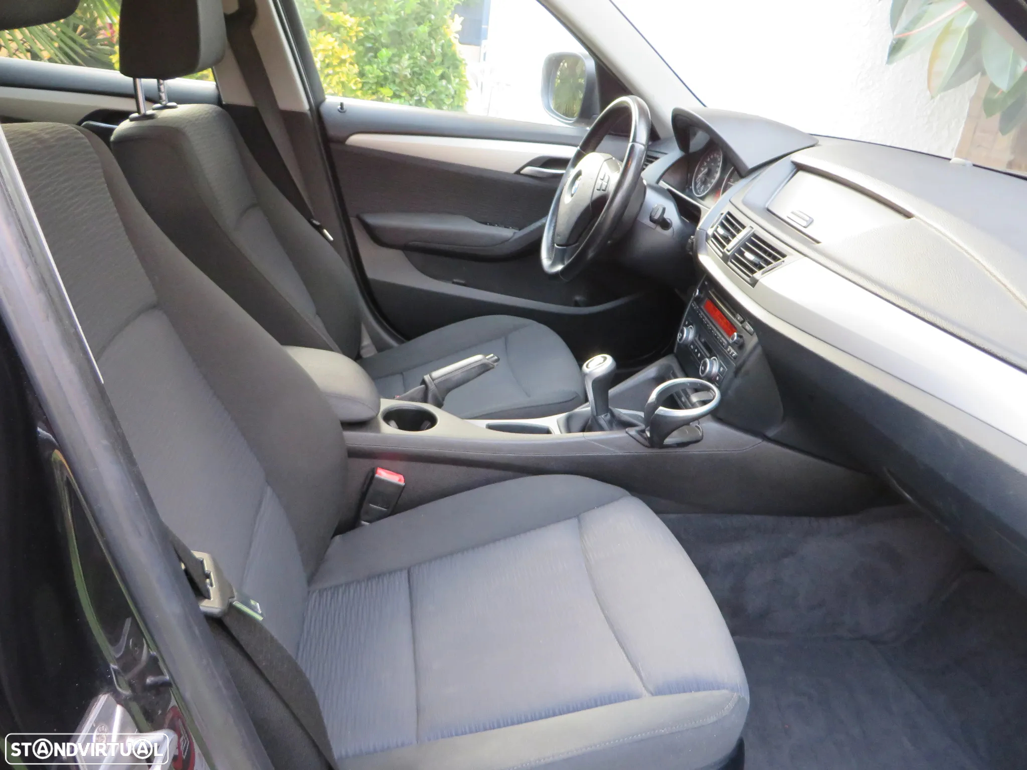BMW X1 18 d sDrive - 16