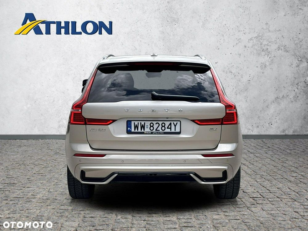 Volvo XC 60 - 4