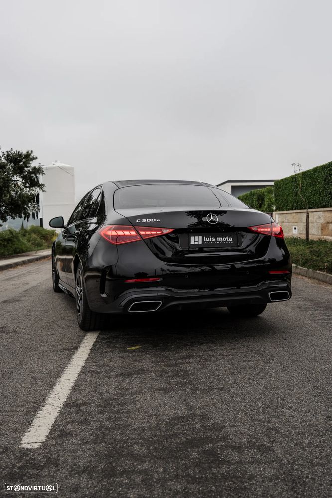 Mercedes-Benz C 300 e 9G-TRONIC AMG Line - 16