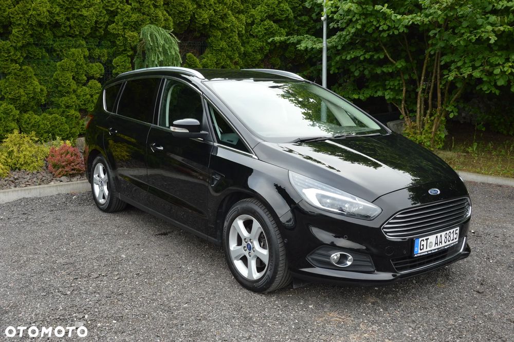 Ford S-Max