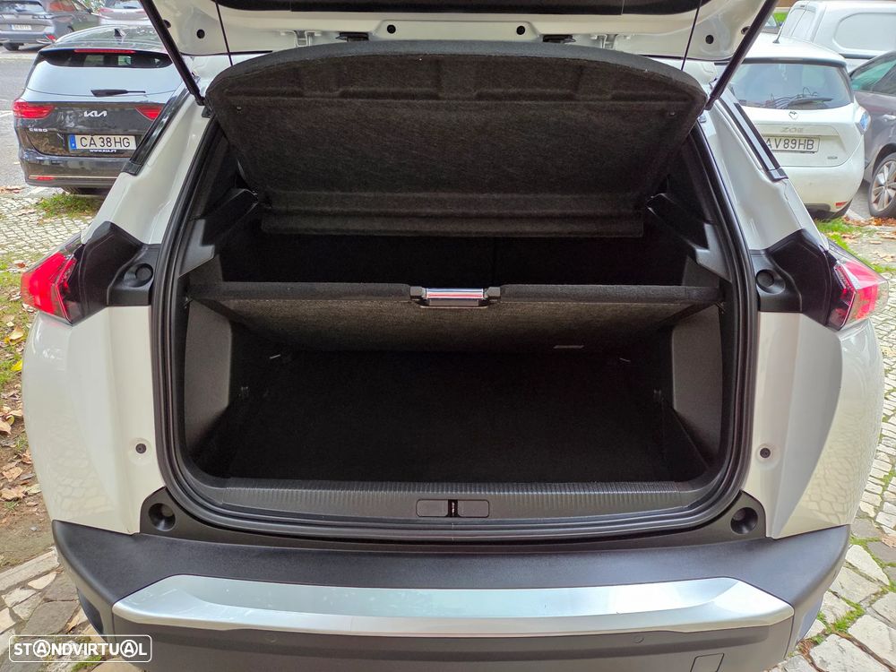 Peugeot 2008 PureTech 130 EAT8 Allure - 35