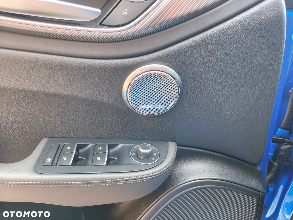 Alfa Romeo Giulia 2.0 Turbo Veloce Q4 - 27