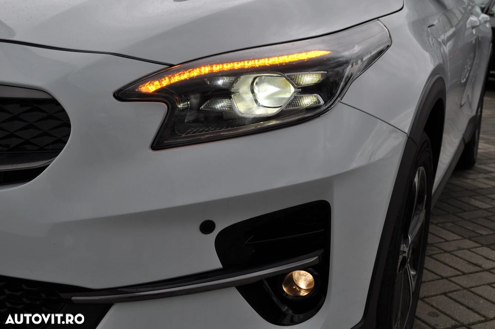 Kia XCeed 1.6 GDI 6DCT PHEV Vision - 10