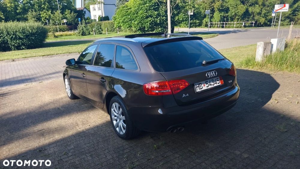 Audi A4 Avant - 18