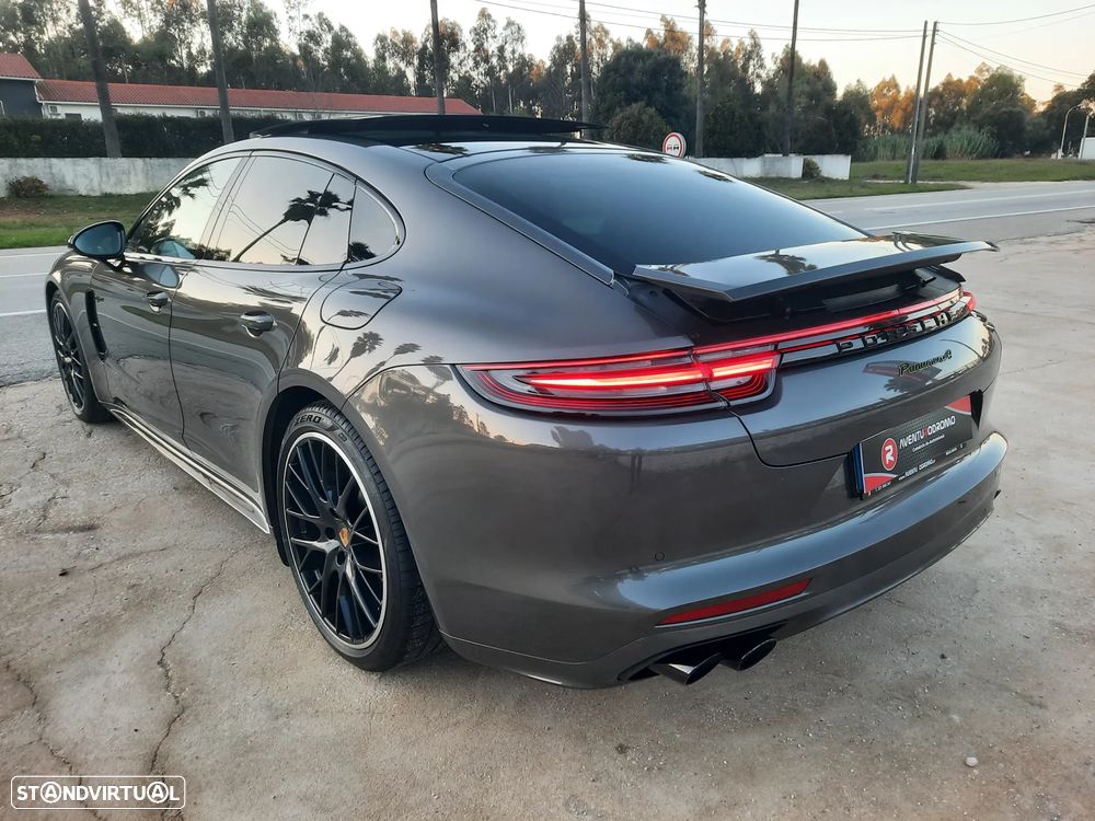 Porsche Panamera 4 E-Hybrid - 14