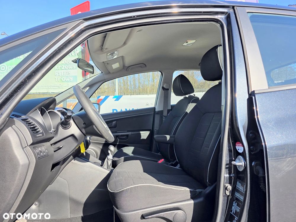 Kia Venga 1.4 CVVT ISG Vision - 11