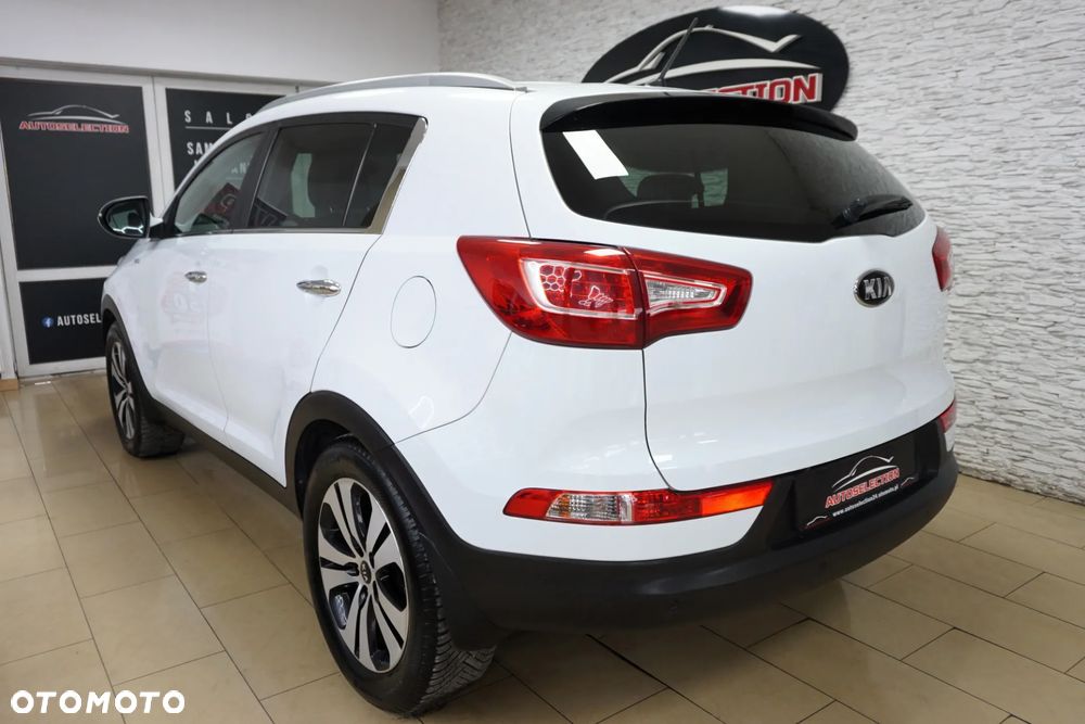 Kia Sportage 2.0 CRDI 4WD Automatik Spirit - 10