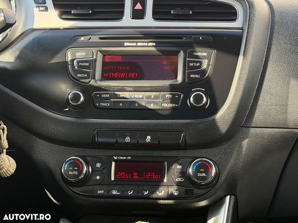 Kia Ceed 1.6 CRDi 128 97g Edition 7 - 37