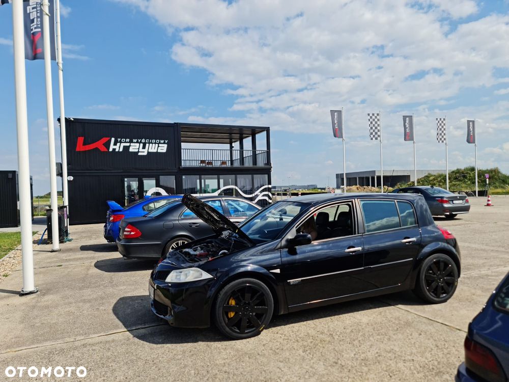 Renault Megane 2.0 Sport - 13