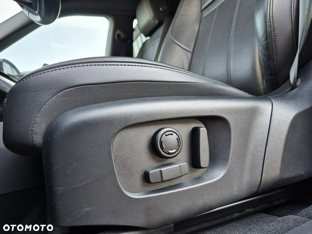 Land Rover Range Rover Evoque - 15