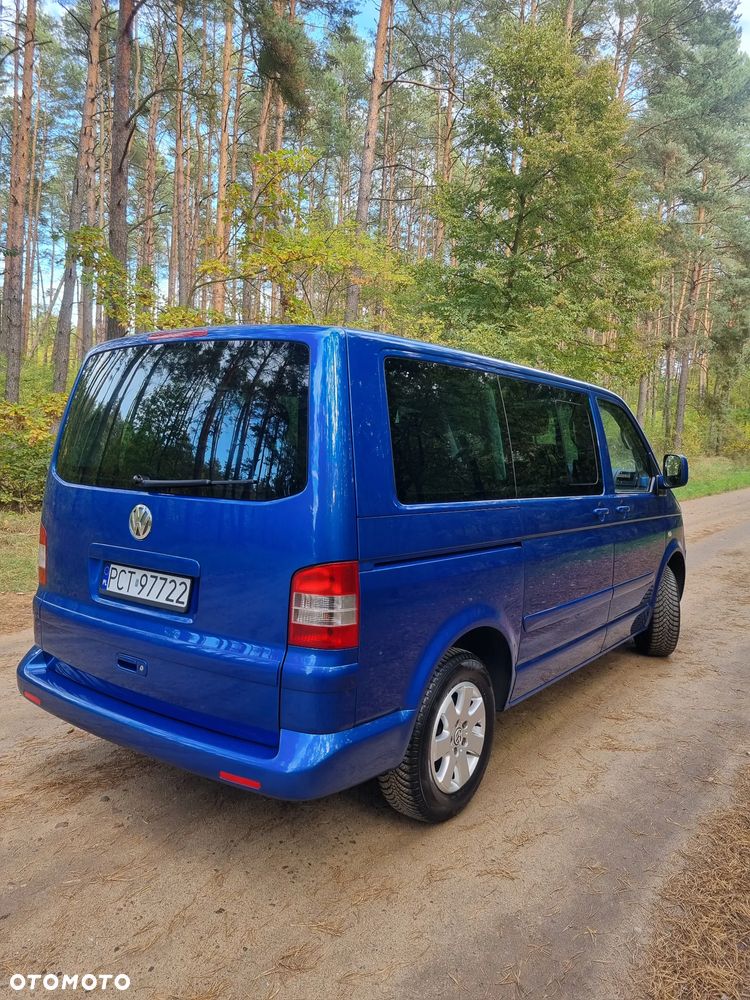 Volkswagen Multivan - 30