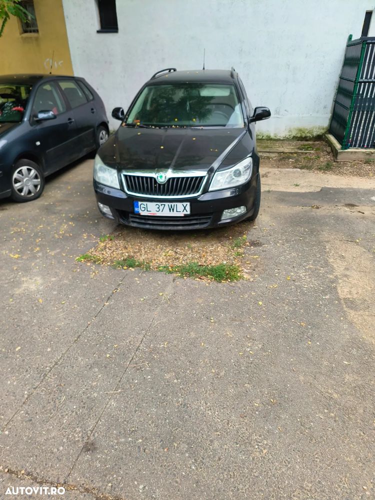 Skoda Octavia 1.6 TDI ACTIVE - 9
